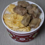 ข้าวไข่ข้นซี่โครงกระดูกหมูตุ๋น